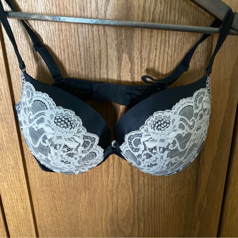 Victoria's Secret Black and Underwire White Lace Padded Bra